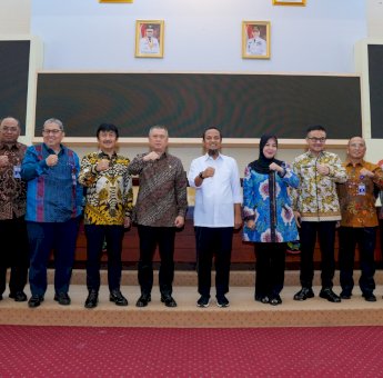 Gubernur Sulsel Gagas Seaplane ke Menhub untuk Layani Kepulauan