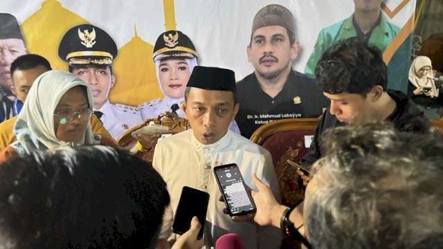 Bupati Sidrap, Syaharuddin Alrif saat menghadiri silaturahmi dan buka puasa bersama dengan warga, pelajar, mahasiswa, dan tokoh masyarakat Sidrap di Jalan Monginsidi Baru, Makassar, Selasa (25/3/2025). (Foto: Istimewa)