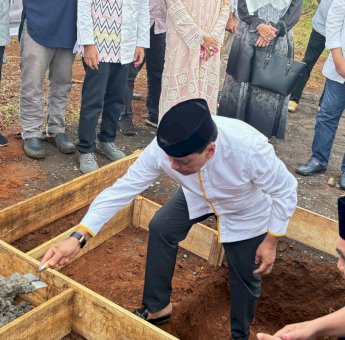 Peletakan Batu Pertama Pembangunan Kampus UNH di Gowa, Bentuk Komitmen Nurdin Halid Hadirkan Sarana Pendidikan Berkualitas