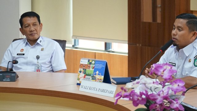 Ket: Wali Kota Parepare, Tasming Hamid terima Audiens Kemenkum Sulsel