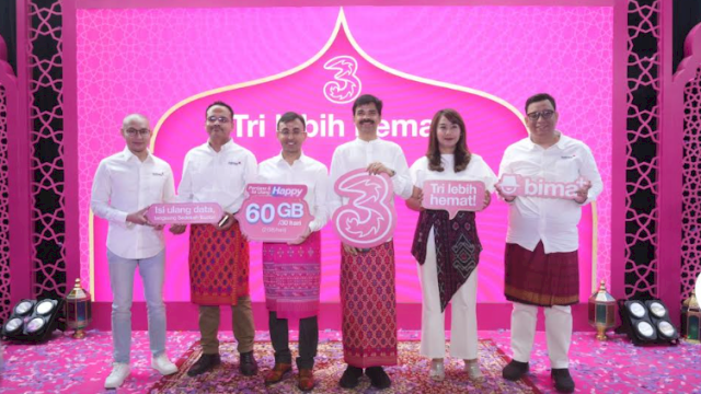Selama Ramadan, brand telekomunikasi Tri menghadirkan program Sedekah Kuota kepada pelanggan. (Dok. Indosat Ooredoo Hutchison)