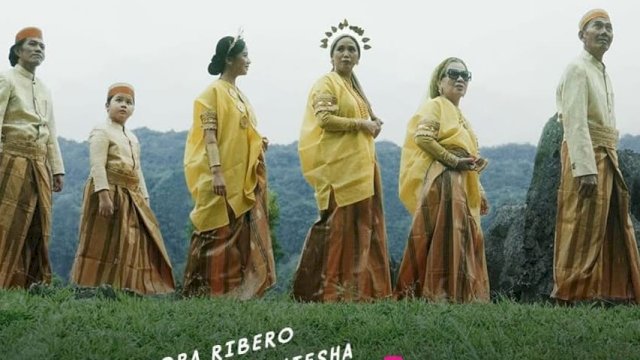 Mini series berjudul "Panggilanmu Sedang Dialihkan" yang digarap Indosat mengangkat latar Makassar, termasuk melibatkan para pemain asal Makassar. (Dok. Indosat Ooredoo Hutchison)