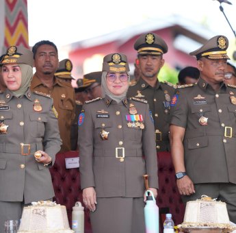 Husniah Talenrang: Satpol PP Harus Terus Bekerja Maksimal