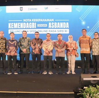 Haidiri Peluncuran SP2D Online, Wali Kota Parepare Tasming Hamid Siap Terapkan Sistem Keuangan Digital