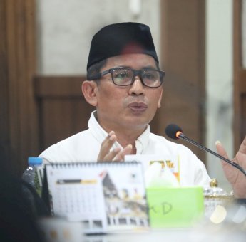 Pemkot Alokasikan Rp18 Miliar untuk Seragam Sekolah Gratis, Muchlis Misbah Pastikan Terealisasi Tahun Ini