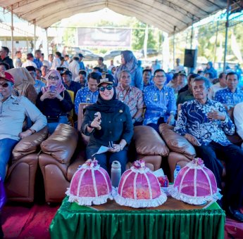 Dihadiri Bupati dan Wabup, Forum Rembuk Tani Andalan Hati Sukses Digelar di Barru