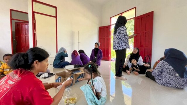Aktivitas Kader Posyandu di Desa Jonggon, kecamatan Loa Luku, Kabupaten Kukar. [Ils]