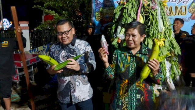 Kadis PMD, Arianto saat menghadiri Acara Sedekah Bumi di Kelurahan Bukit Biru. [IST]