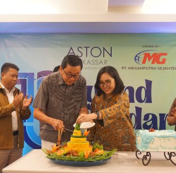 Syukuran HUT Aston Makassar Ke-13 Tahun Angkat Tema “Beyond Boundaries”