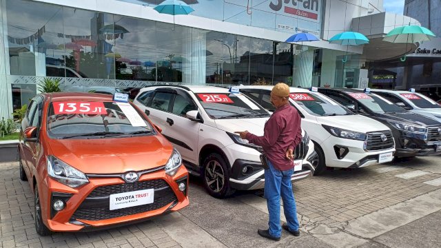 Kalla Toyota kembali menggelar event Bazaar Mobil Bekas Berkualitas untuk memenuhi kebutuhan masyarakat di Makassar dan sekitarnya. (Dok. Kalla Toyota) 