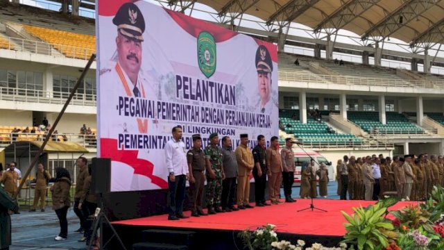 Jajaran Forkopimda saat pelantikan ribuan P3K Kukar. [Foto.Redaksi/Republiknews.co.id]