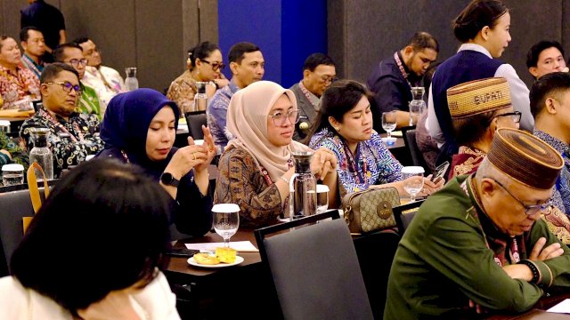 Bupati Gowa, Sitti Husniah Talenrang saat menghadiri Orientasi APKASI, di Gangga Room, Hotel Sentra Manado, Sulawesi Utara, kemarin. (Dok. Humas Gowa) 