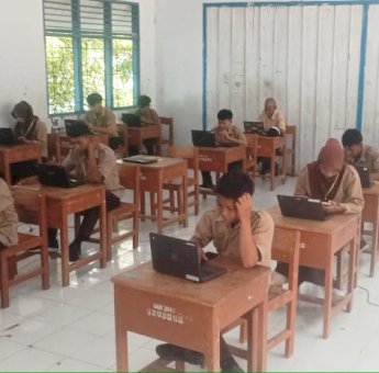 USBC UPTD SMPN 24 Sinjai Sukses Digelar, Bukti Keterbatasan Tak Halangi Semangat Digitalisasi Pendidikan