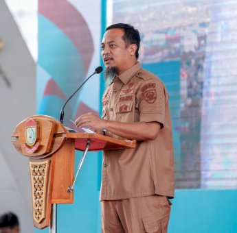 Gubernur Sulsel Salurkan DBH Senilai Rp222 M untuk 24 Kabupaten Kota