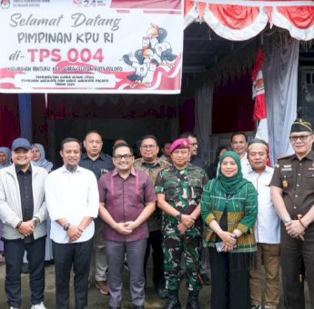 Gubernur Sulsel Tinjau Langsung Proses Pencoblosan PSU Pilkada Palopo