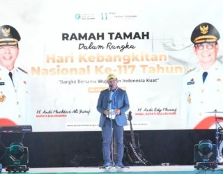 Pemkab Bulukumba Gelar Ramah Tamah Harkitnas Perdana di Pantai Merpati