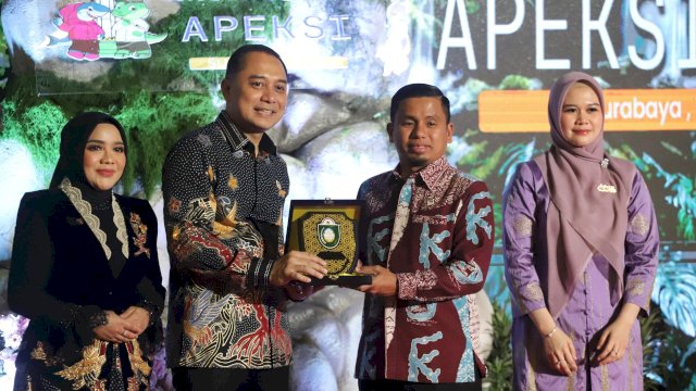 Ket: Wali Kota Parepare, Tasming Hamid saat Hadiri Gala Dinner Munas VII APEKSI di Surabaya
