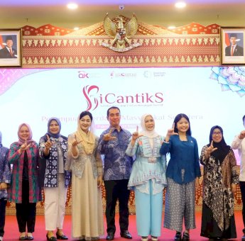 SiCantiks OJK, Ibu-Ibu dan Pelaku UMKM Diajak Paham Keuangan Syariah