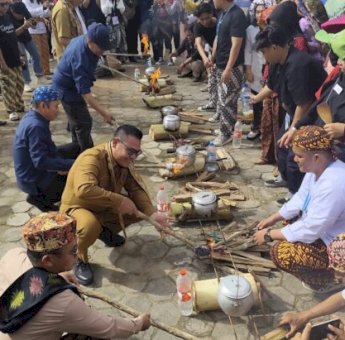 Festival Nasi Bekepor ke-6 UNIKARTA: Simbol Inovasi Mahasiswa dan Pelestarian Budaya Kukar