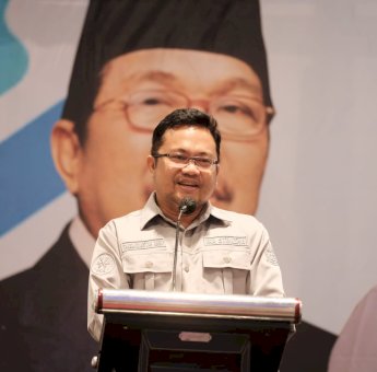 Darmawangsyah Muin Jabat Ketua Umum DPP IKA SMK Negeri 2 Makassar