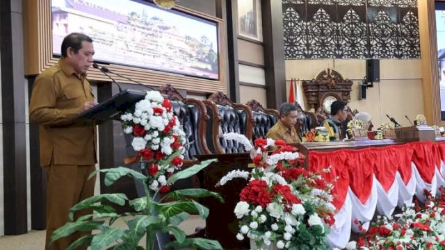Suasana kegiatan Rapat Paripurna DPRD Kukar Terkait Penyampaian Nota Kesepakatan Raperda Pembentukan 7 Desa. [Foto.ist]