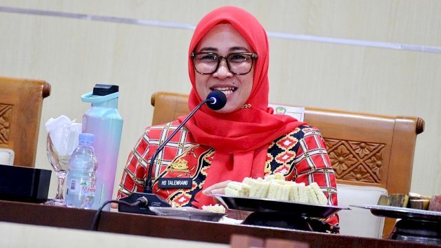 Bupati Gowa Sitti Husniah Talenrang, saat memimpin Rapat Pemantapan Beautiful Malino, di Baruga Karaeng Galesong, kemarin. (Dok. Humas Gowa) 