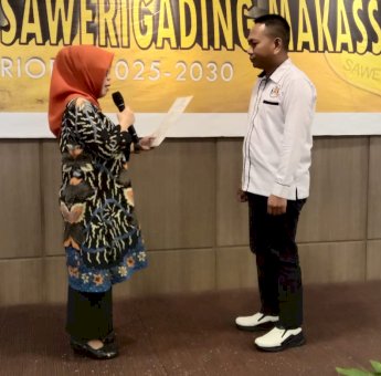 Prof Melatik Kukuhkan Anggota DPRD Makassar Jadi Ketua IKA Unsa