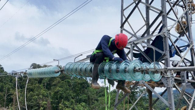 Insan PLN UIP Sulawesi didorong bekerja dengan mengedepankan semangat Pancasila menuju Indonesia Raya. (Dok. Humas PLN UIP Sulawesi)
