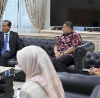 Langkah Nyata Atasi Sampah, Walikota Makassar Bahas Solusi di Kementerian LHK