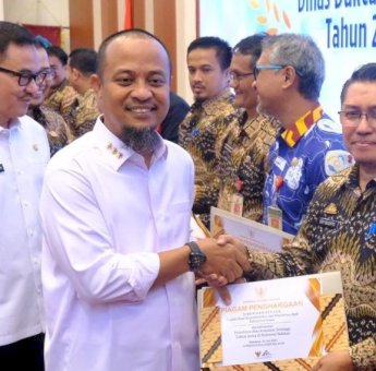 Aktif Catat Akta Kematian, Disdukcapil Gowa Raih Penghargaan Tingkat Sulsel