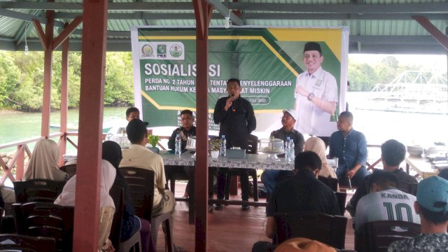 Ali Mardan, S.Sos Memberi Sambutan dalam kegiatan sosialisasi Peraturan Daerah (Perda) Nomor 02 Tahun 2015