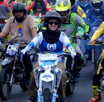 Bupati Gowa Pimpin One Day Trail Kampung Adventure di Parigi