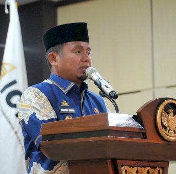 Tasming Hamid Buka Diskusi Publik ICMI Parepare, Dorong Peran Strategis Cendekiawan Muslim dalam Transformasi Sosial