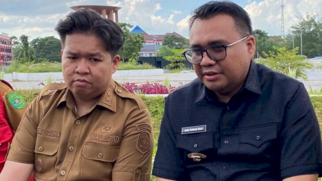 Bupati Kukar, Aulia Rahman Basri (berkacamata) dan Wakil Bupati Kukar, Rendi Solihin. [Foto.redaksi/Republiknews.co.id]