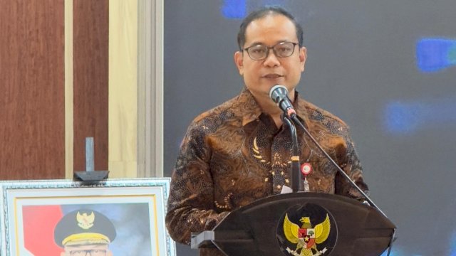 Kepala OJK Sulselbar Moch. Muchlasin. (Dok. OJK Sulselbar) 