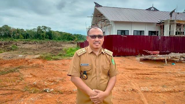 Kepala Desa Loa Raya, Martin. (Istimewa)