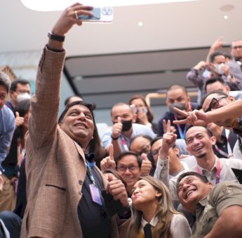 Terima Penghargaan Great Place To Work, Indosat Berhasil Ciptakan Budaya Kerja Sehat