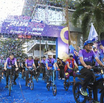 Ribuan Peserta Ramaikan Sultan ngeRUN QRIS TAP dan PORSEBANK Plus 2025 di Makassar