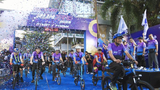 Ribuan peserta siap memeriahkan Sultan ngeRUN QRIS TAP 2025 dan PORSEBANK Plus 2025 di Makassar. Kegiatan ini resmi dibuka BI Sulsel melalui event lari, di Kantor BI Sulsel, Minggu, (27/07/2025). (Dok. Humas BI Sulsel)