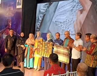 BI Sulsel Perkuat Ekosistem Wastra Jadi Penggerak Ekonomi Kreatif Lokal