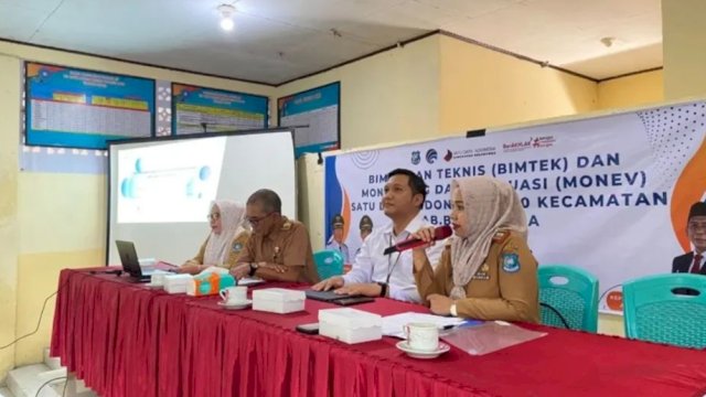 Sekdis Kominfo, Andi Endang Hariyani membuka kegiatan Bimtek dan Monev Kominfo Bulukumba. [IST]