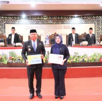 Bupati Andi Utta Serahkan Dua Ranperda Strategis ke DPRD Bulukumba