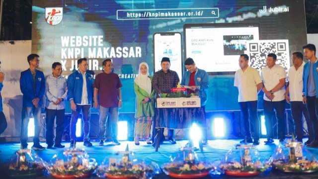 DPD KNPI Kota Makassar saat menggelar tasyakuran milad ke-52 di sekretariatnya, Jalan AP Pettarani, Makassar, Sabtu (26/7/2025). (Foto: Istimewa)