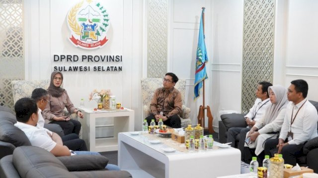 Ketua DPRD Sulsel, Andi Rachmatika Dewi saat menerima audiensi dari Kantor Wilayah VI Komisi Pengawas Persaingan Usaha (KPPU) di ruang kerjanya, Senin (16/6/2025). (Foto: Istimewa)