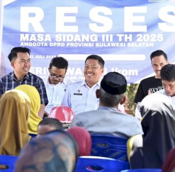 Didampingi Kadisdik Sinjai, Heriwawan Salurkan Beasiswa PIP di 23 Sekolah se Kabupaten Sinjai