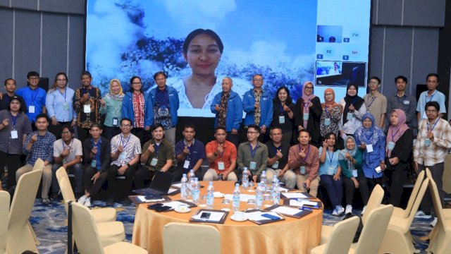 PT Vale Indonesia bekerja sama dengan Bisnis Indonesia menggelar UKW selama tiga hari, yakni 31 Juli hingga 2 Agustus 2025 di Hotel Hyatt Place, Jalan Jenderal Sudirman, Makassar. (Foto: Istimewa)