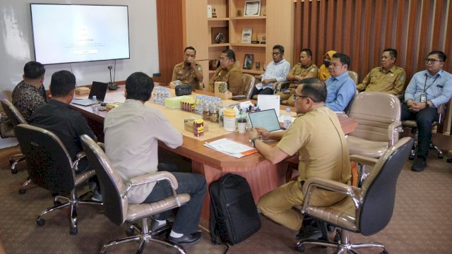 Ket: Pertemuan Pemkot Parepare dengan PT Lesso di ruang Sekda 