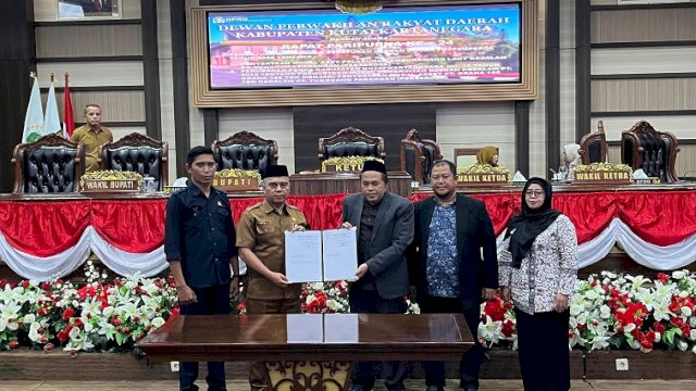 Rapat Paripurna DPRD Kukar ke-23 Masa Sidang III, Terkait Persetujuan Pembentukan 7 Desa Definitif. (Istimewa)