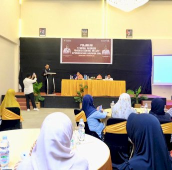 Pelaku Usaha Kreatif Sektor Pariwisata Gowa Didorong Melek Pasar Digital