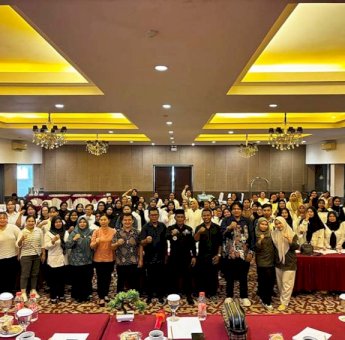 DPMD Kukar Perkuat Kelembagaan Masyarakat Lewat Pelatihan PKK RT di Loa Kulu